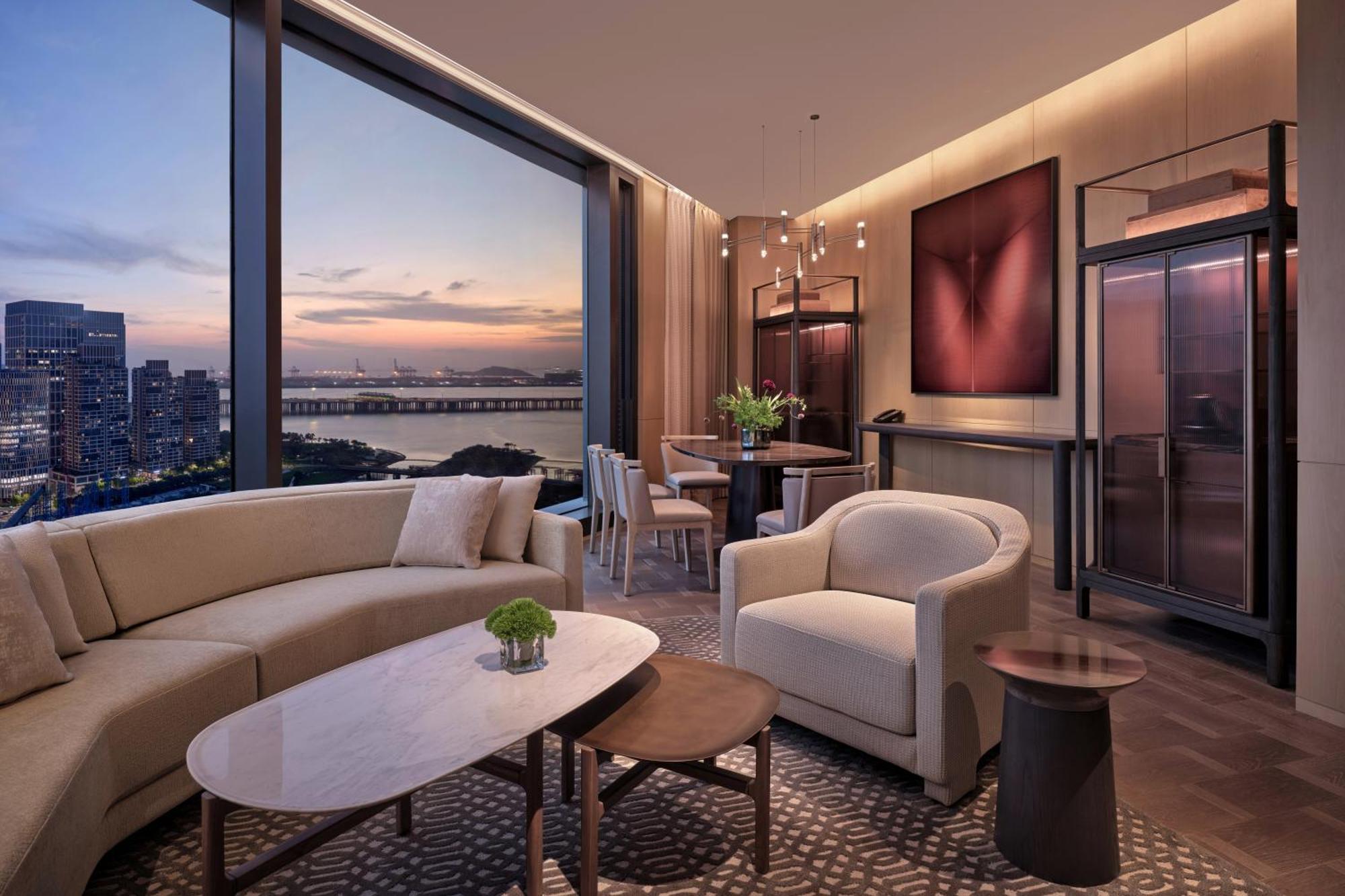Conrad Shenzhen, The First Art Museum Hotel In Greater Bay Area With The Stunning Bay And Sunset View In The Hotel Terrace Exterior photo